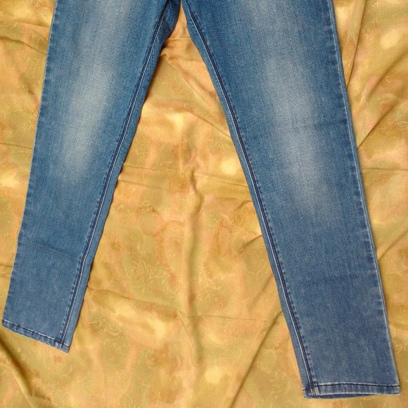 with tags Benetton Blue Jeans (fixed price) - Picture 5 of 13